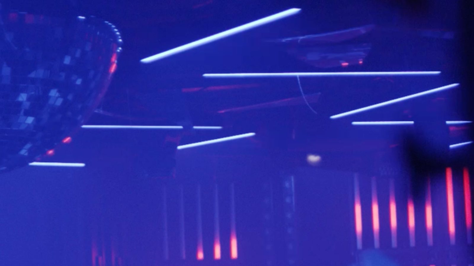 Lighting rig over a live event